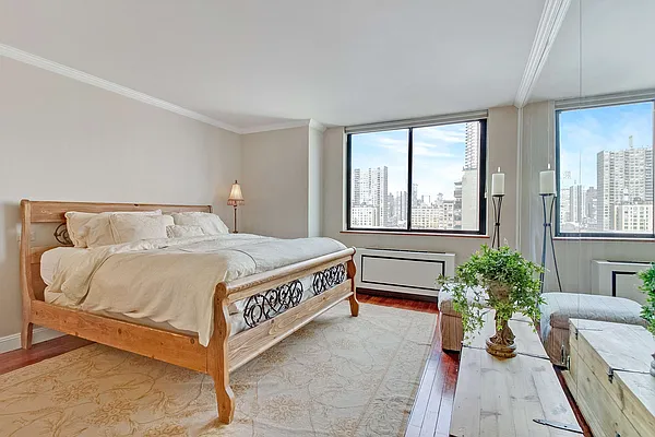 Rented by Compass | media 3