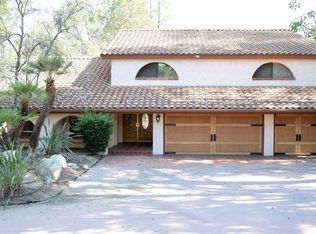 6026 Saint Augustine Dr, Riverside, CA 92506