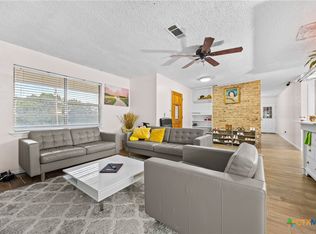 243 County Road 4314, Lampasas, TX 76550