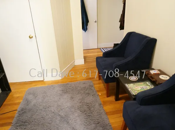 95 Gordon St APT 17, Boston, MA 02135