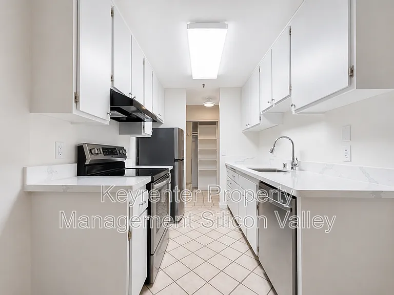 400 Ortega Ave #211 — Photo 3