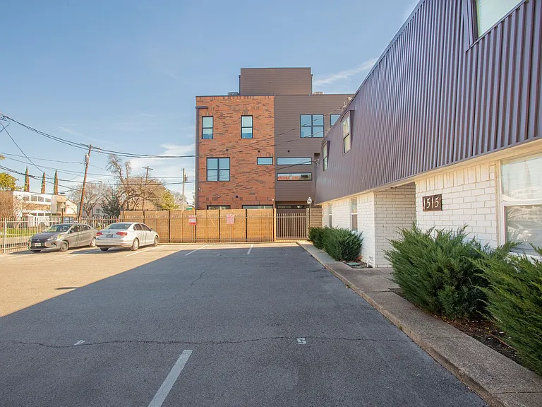 1519 Bennett — Photo 14
