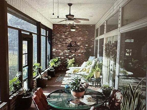 5th image of 467 Marionneaux St