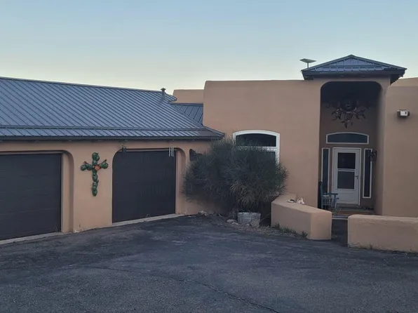 36 Western Saddle Dr, Tijeras, NM 87059