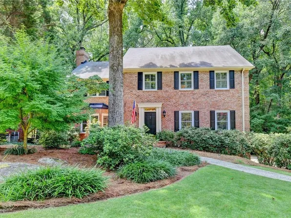 585 Cambridge Way, Atlanta, GA 30328