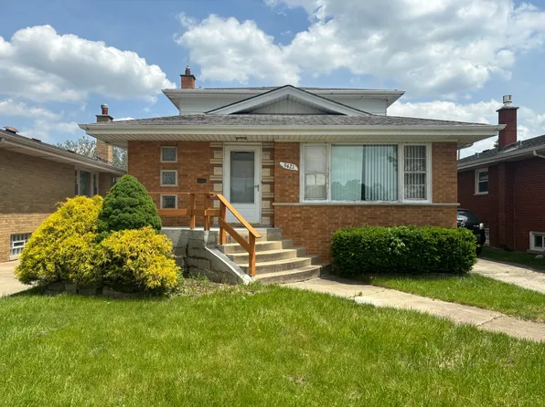 9421 S Ridgeway Ave, Evergreen Park, IL 60805