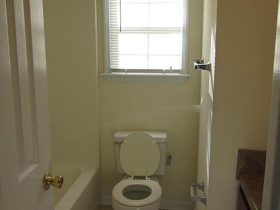 5th image of 3075 Schroer Dr