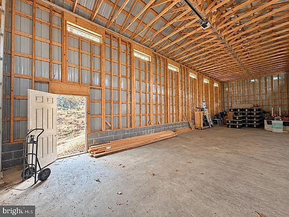 5th image of 11505 Hunter Rd #1