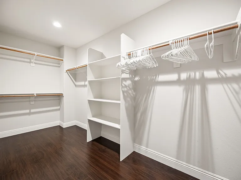 4638 Helen Bell Way — Photo 37