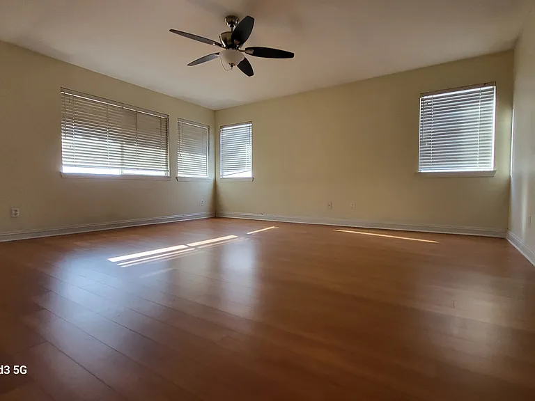 38041 Augusta Dr — Photo 11