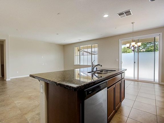 221067803_14_1_09032021