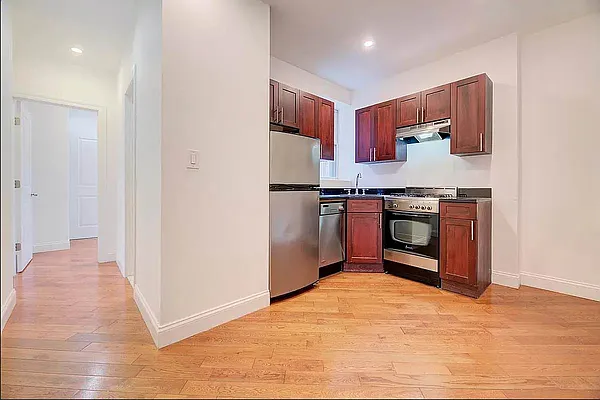 Rented by REAL New York | media 8