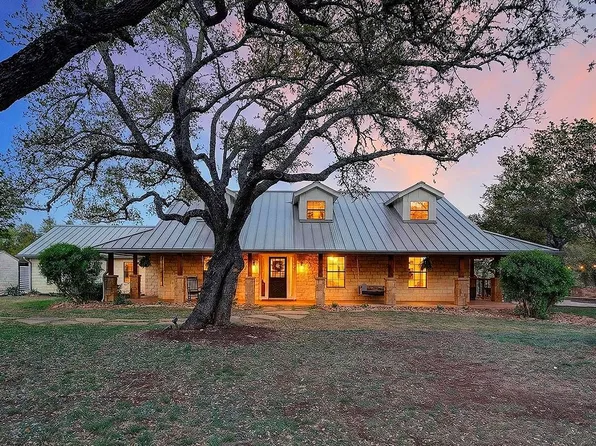 301 Medlin Creek Loop, Dripping Springs, TX 78620