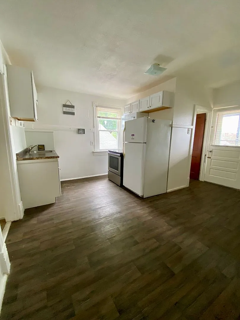 8513 Idaho Ave — Photo 3