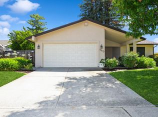 8677 Oldwoods Way, Sacramento, CA
