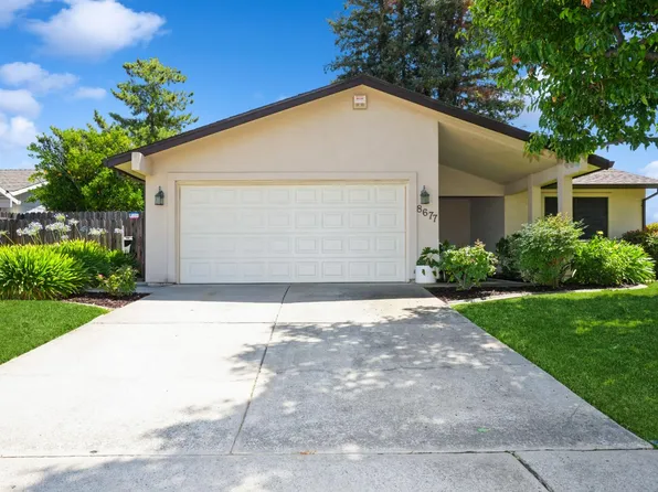 8677 Oldwoods Way, Sacramento, CA 95828