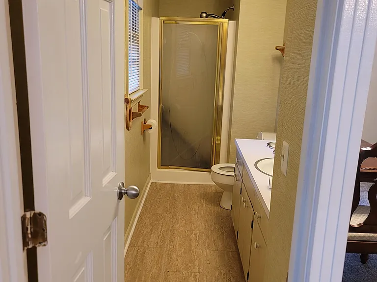 2628 Bellaire Dr — Photo 8