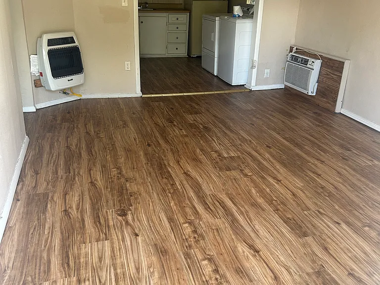 1207 N Ross Ave #1 — Photo 14