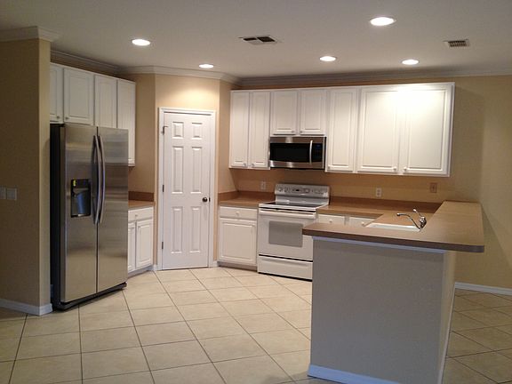 2nd image of 15078 Topsail Ct
