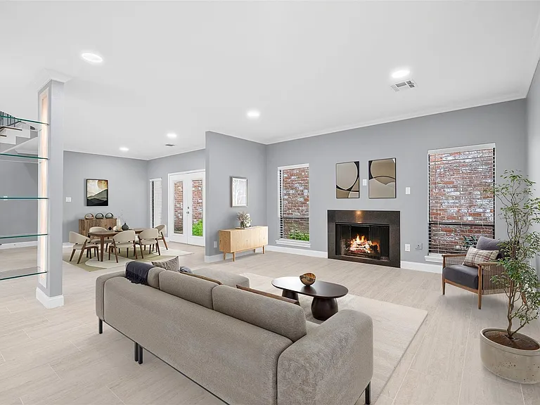 1032 Townplace St — Photo 6