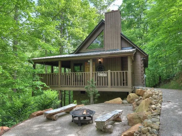 217 Oak Haven Way, Sevierville, TN 37876