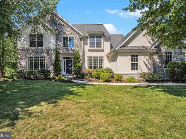 6300 Run Cross Ln, Enola, PA 17025