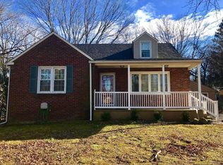 1811 Fitzwatertown Rd, Willow Grove, PA 19090
