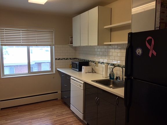 4th image of 2315 E Harvard Ave APT 7