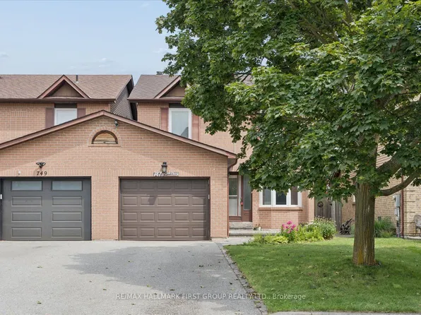 747 Stonepath Cir, Pickering, ON L1V 3S9