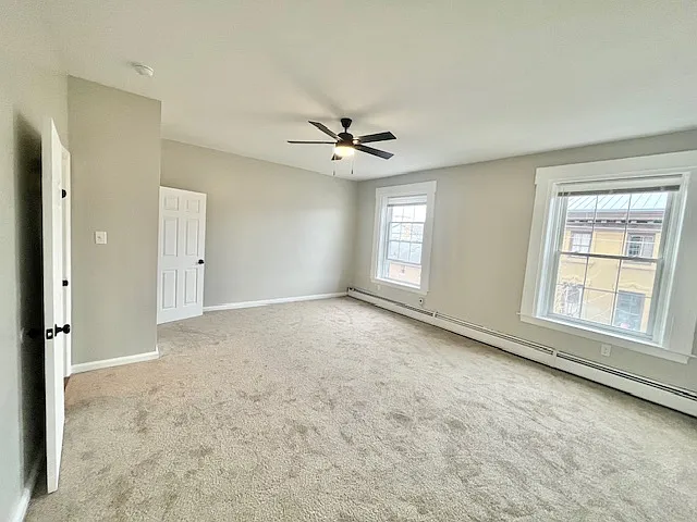 708 N Franklin St #3 — Photo 17
