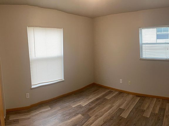 5th image of 621 Mitchell St #B-6