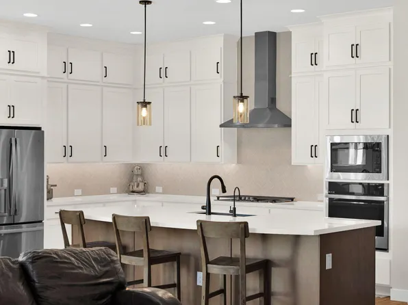 1932 W ROWEL Road, Phoenix, AZ 85085