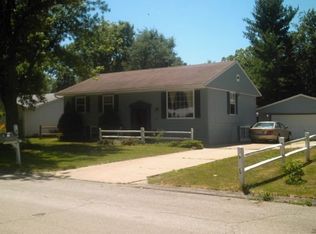 1003 Scottsdale Dr, Champaign, IL