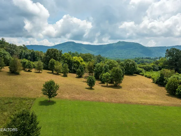 4151 Newport Hwy, Sevierville, TN 37876