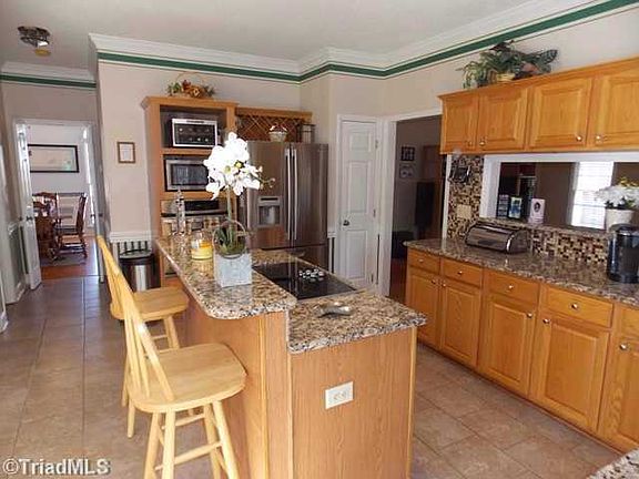 4th image of 3110 James Bay Ct