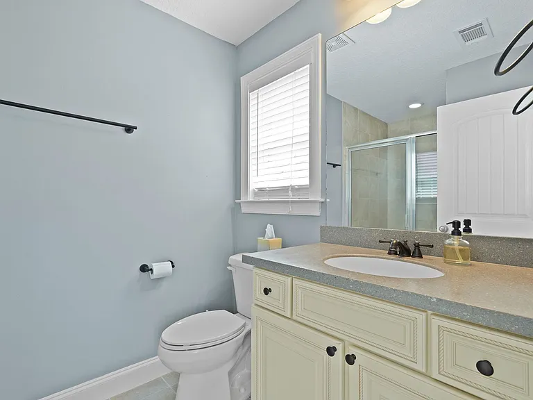 275 James Dunham Pkwy — Photo 43