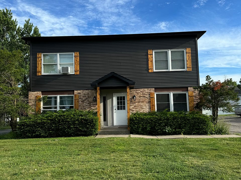 1st image of 375 Commanche Dr #2