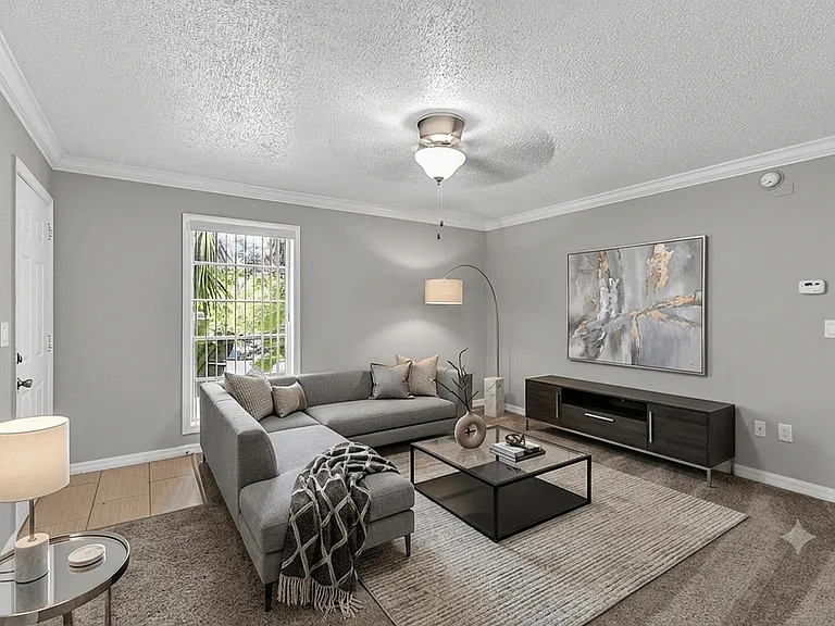Aventine at Forest Lakes Apartment Homes — Photo 13