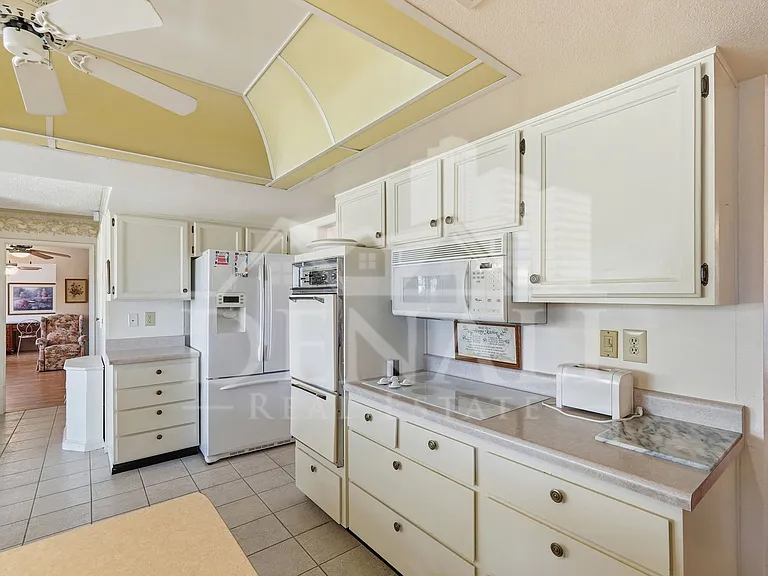9807 W Mockingbird Dr — Photo 13