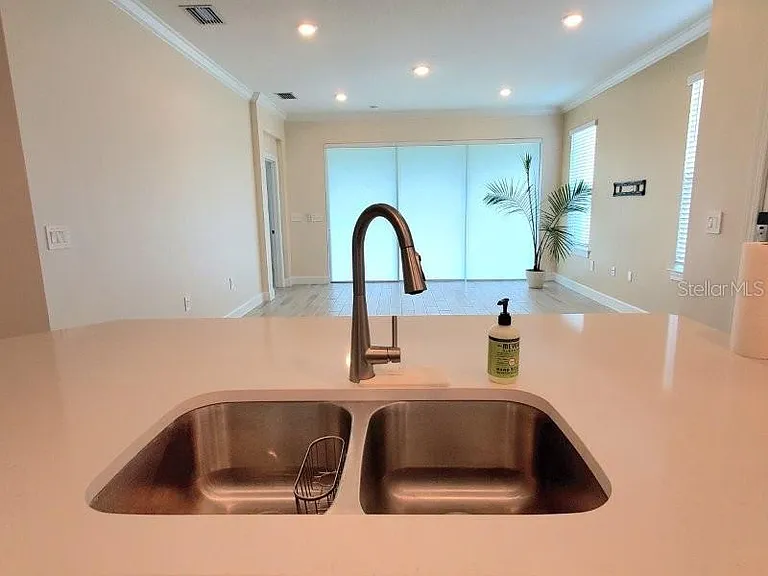 16087 Ivy Ridge Ct — Photo 17