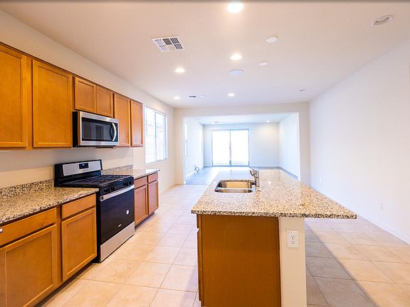 3rd image of 6922 W Gwen St