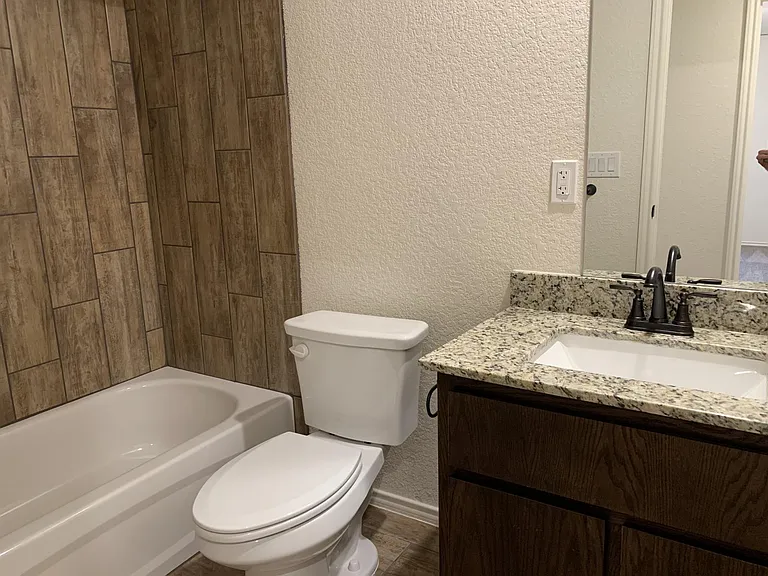 2412 Alterman Dr #A — Photo 6
