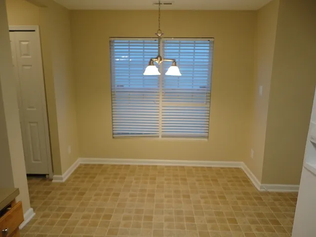 5001 Babbling Brook Dr — Photo 4