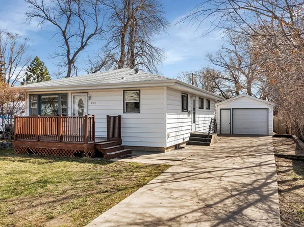 600 23rd St NW, Minot, ND 58703