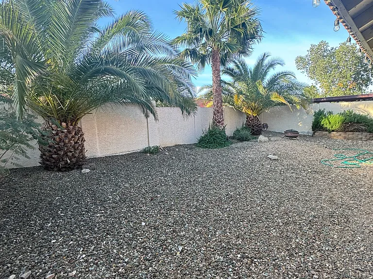 11281 E Sunnyside Dr — Photo 6