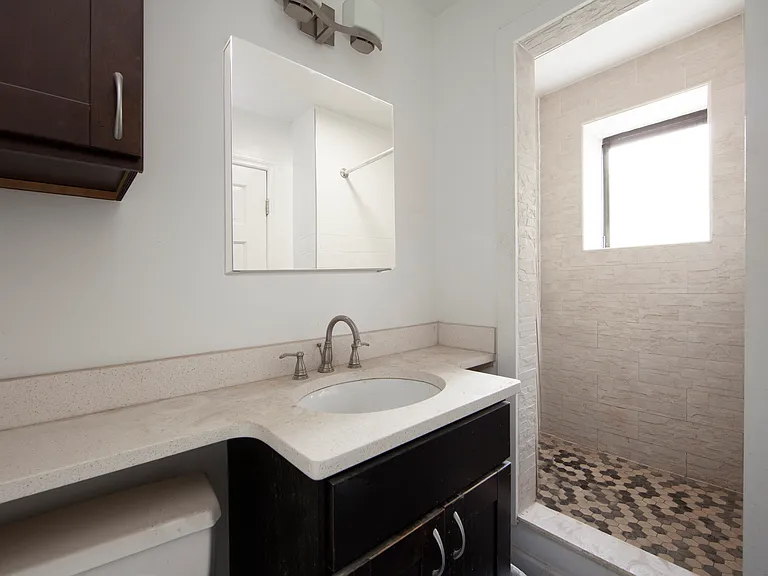 17 Rivington St #3C — Photo 5