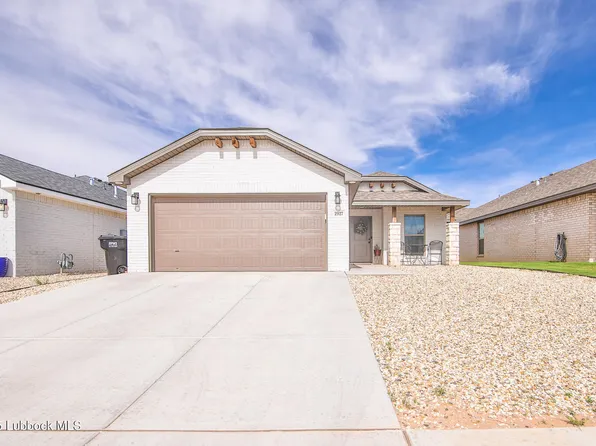 2927 Abbeville Ave, Wolfforth, TX 79382