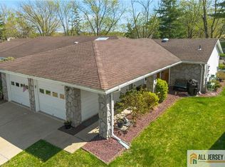 480 Fairton Dr, Monroe Township, NJ 08831