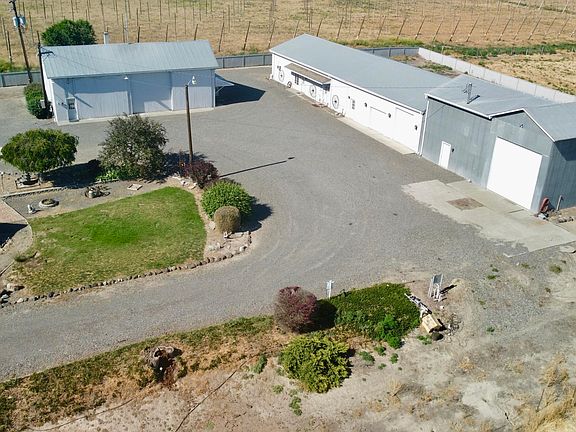 4th image of 481 Woodall Rd