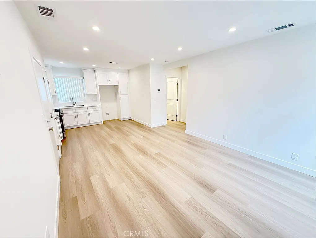 1 bed, 620 sqft, $2,695 — Photo 1